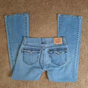 Levi's 542 Low Flare jeans